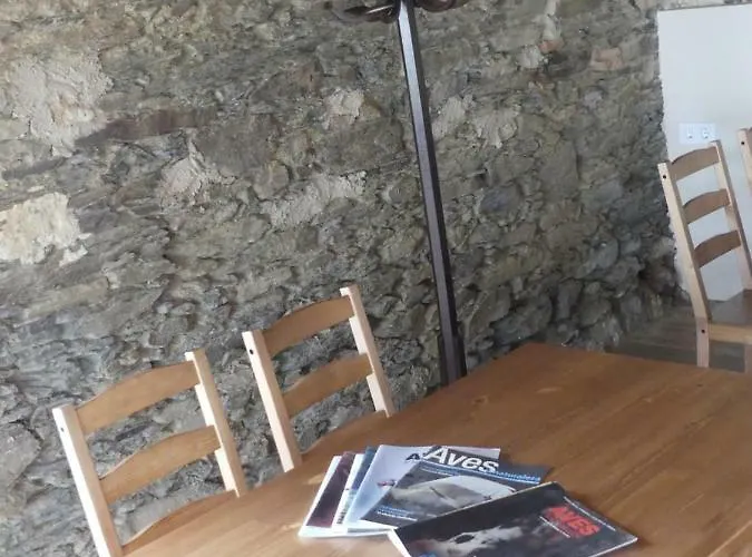 Julio Vegas Landhuis *